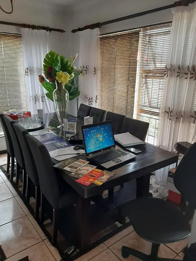 Turning Point Bed & Breakfast Cape Town